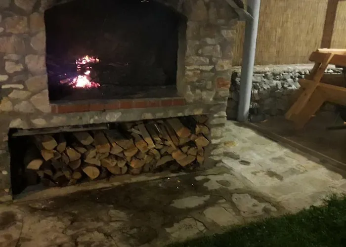 Nikini Dvori Tatil Evi